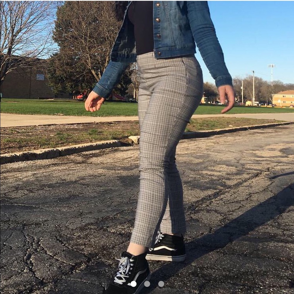 Black and white gingham pants